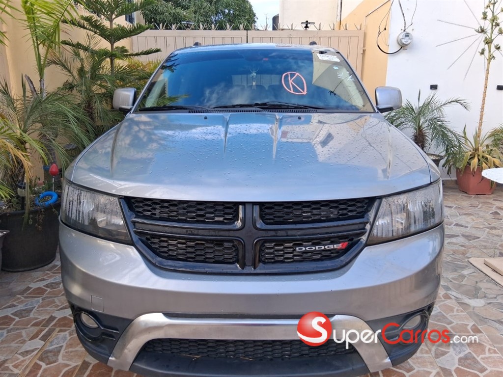 2020 Dodge Journey Crossroad — foto 3 / 11