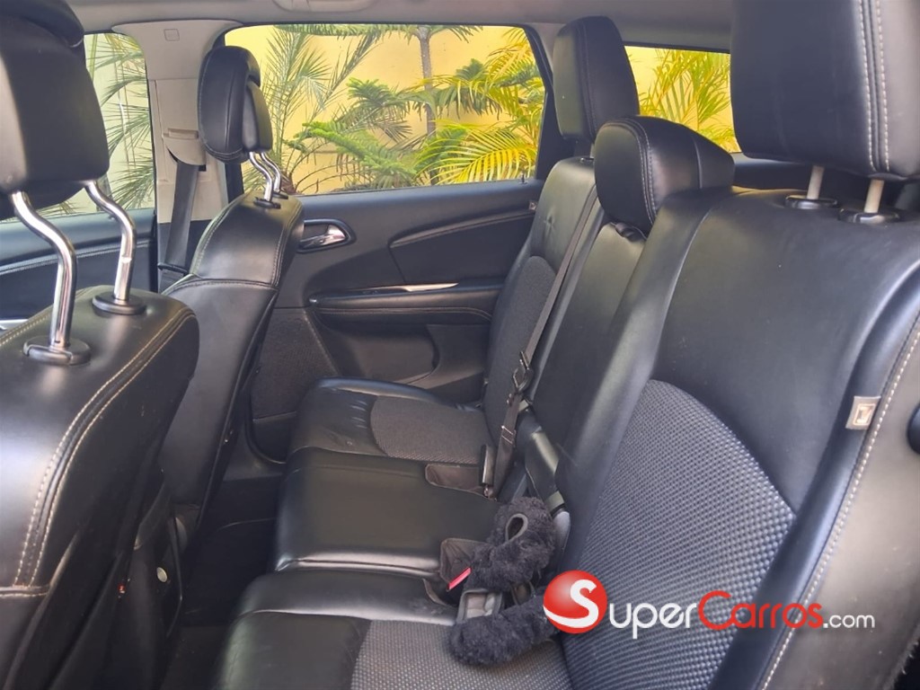 2020 Dodge Journey Crossroad — foto 8 / 11