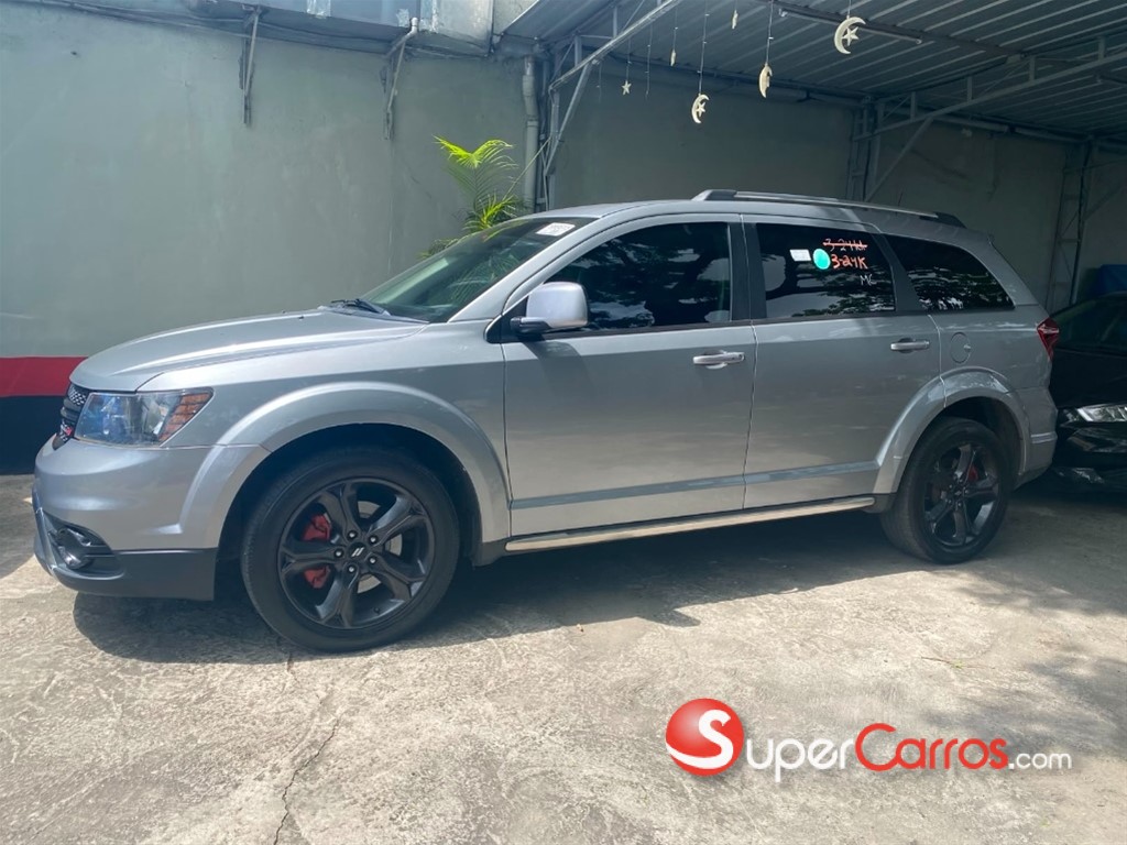 2020 Dodge Journey Crossroad — foto 10 / 11