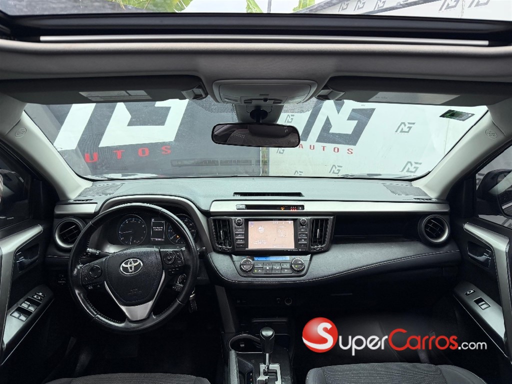 2017 Toyota RAV4 XLE — foto 10 / 10