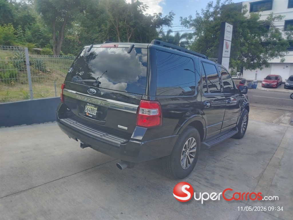 2017 Ford Expedition XLT — foto 3 / 12