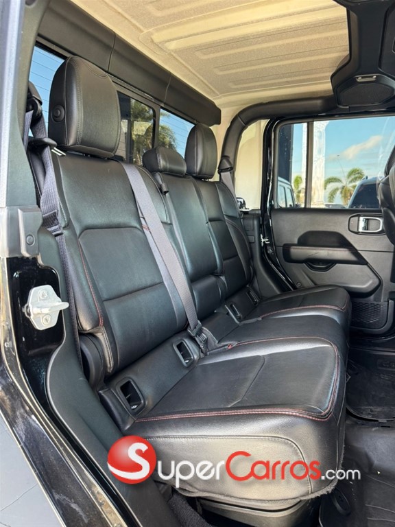 2020 Jeep Gladiator Rubicon — foto 7 / 9