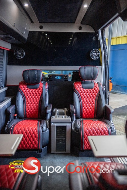 2019 Mercedes-Benz Sprinter — foto 10 / 12