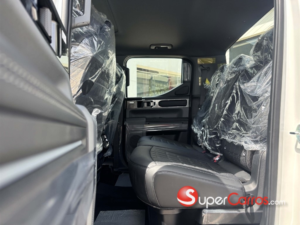 2026 Kia Tasman Xline — foto 4 / 8