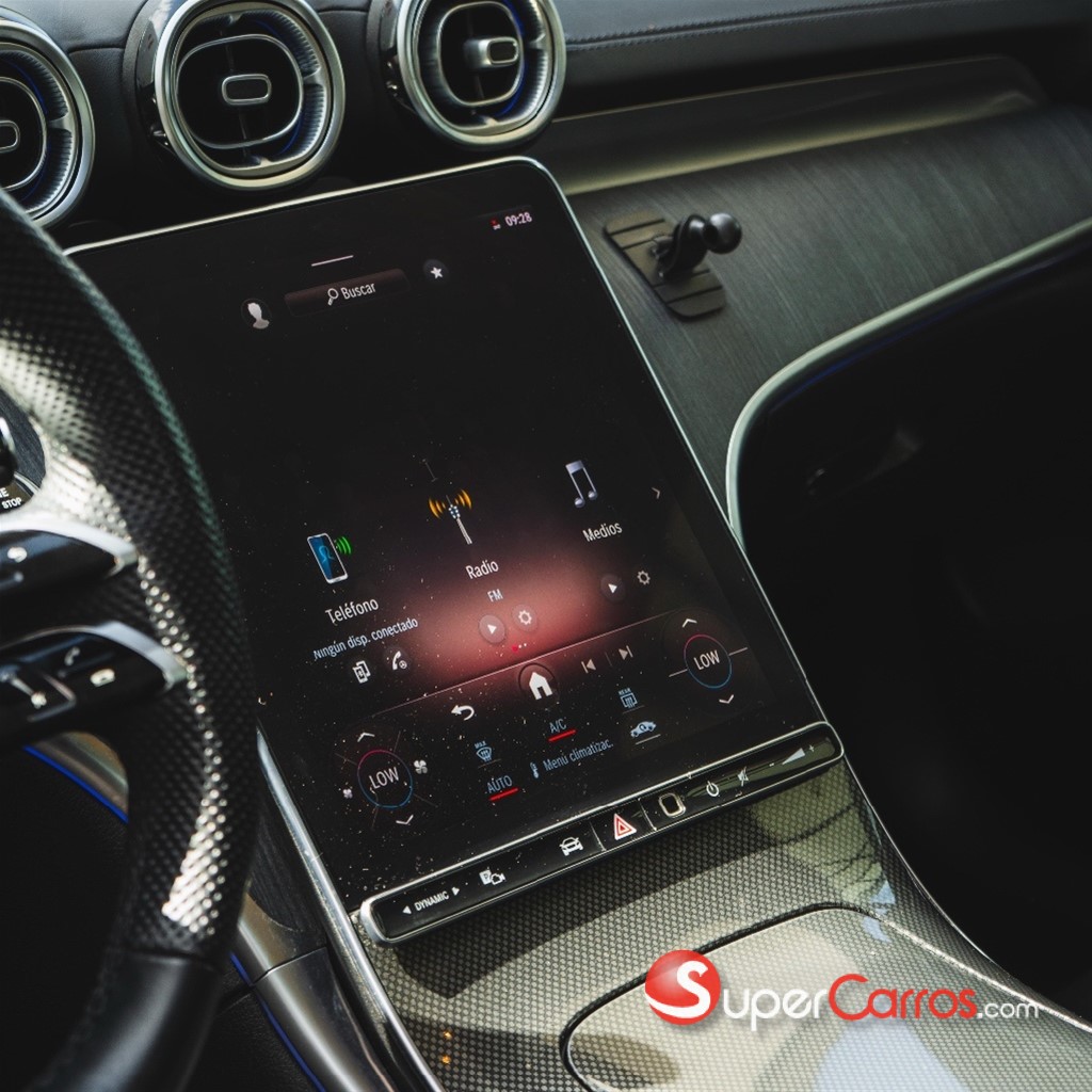 2023 Mercedes-Benz Clase C 300 AMG — foto 8 / 12