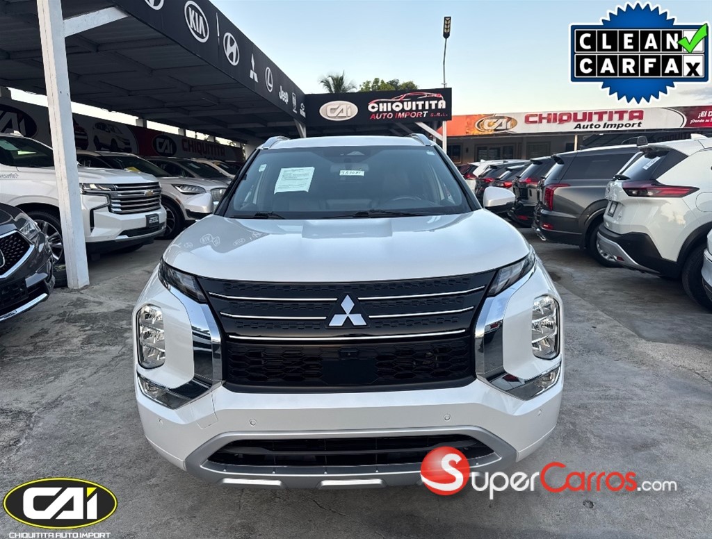2022 Mitsubishi Motors Outlander SEL — foto 12 / 12