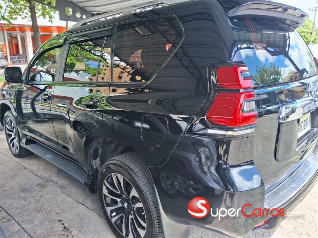2021 Toyota Land Cruiser Prado TXL — foto 2 / 11