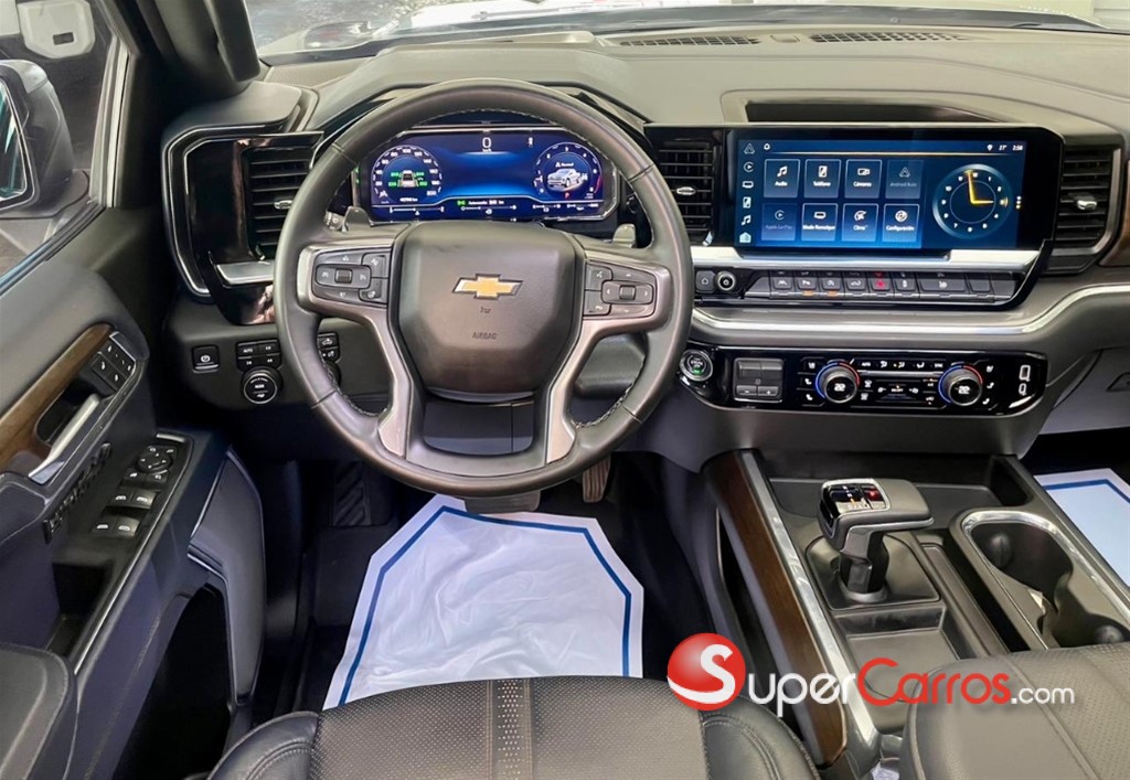 2025 Chevrolet Silverado High Country — foto 7 / 10