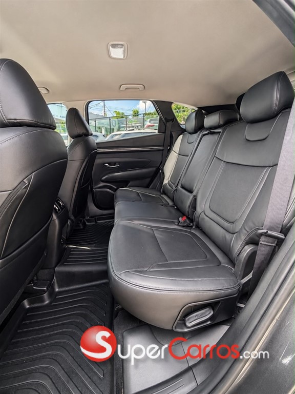 2022 Hyundai Tucson SEL — foto 8 / 12