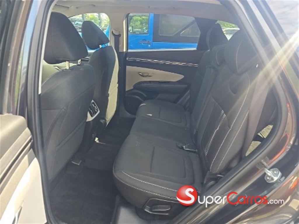 2022 Hyundai Tucson SEL — foto 8 / 10