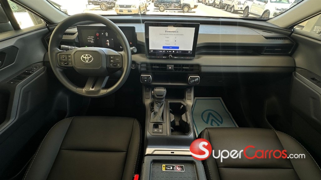 2027 Toyota RAV4 LE Hibrid — foto 9 / 11