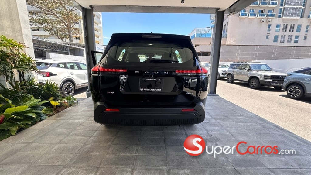 2027 Toyota RAV4 LE Hibrid — foto 11 / 11
