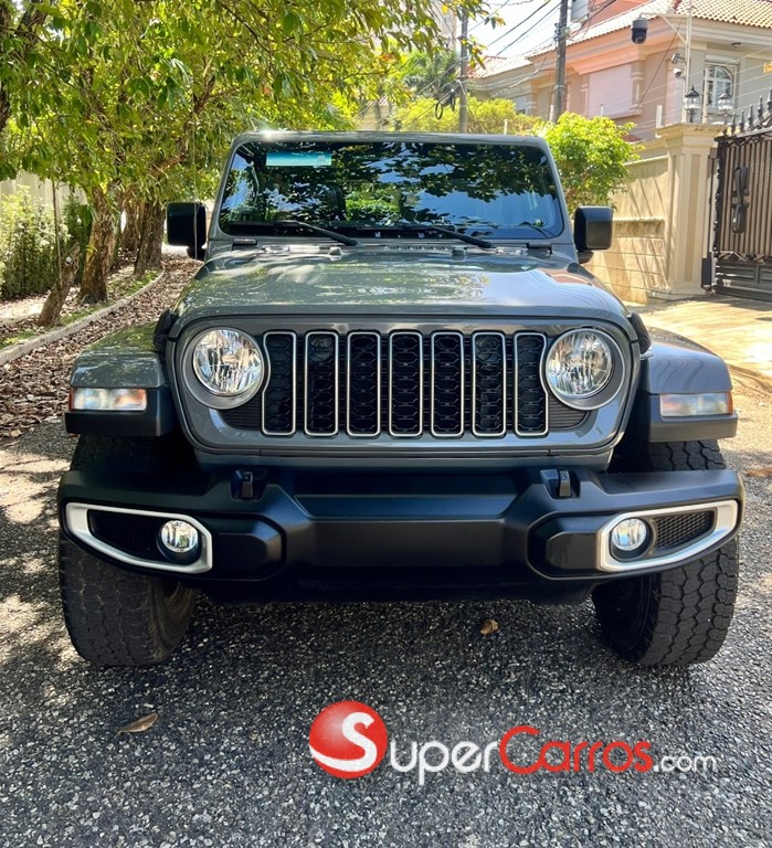 2020 Jeep Wrangler Unlimited Sahara — foto 2 / 12