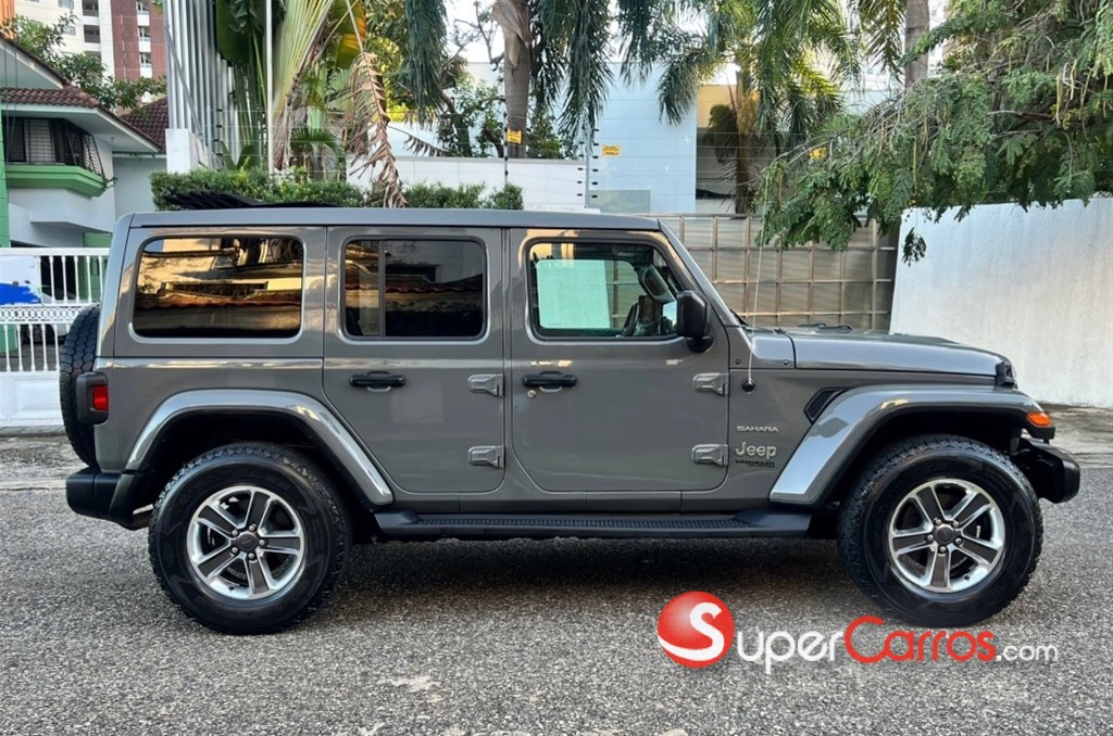 2020 Jeep Wrangler Unlimited Sahara — foto 6 / 12