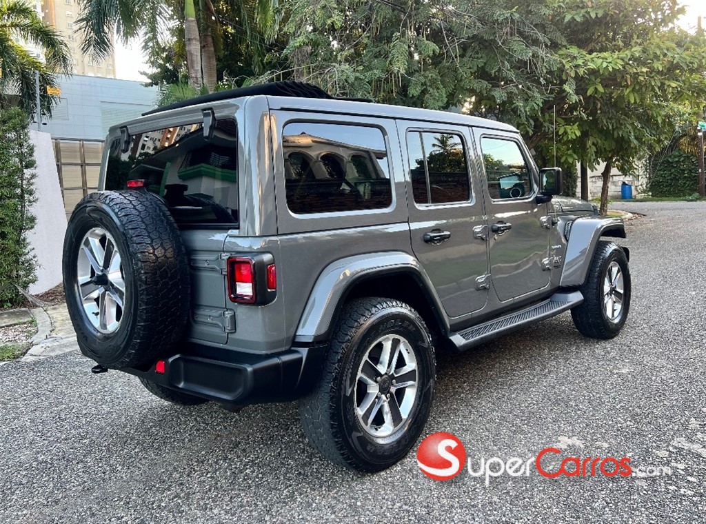 2020 Jeep Wrangler Unlimited Sahara — foto 7 / 12