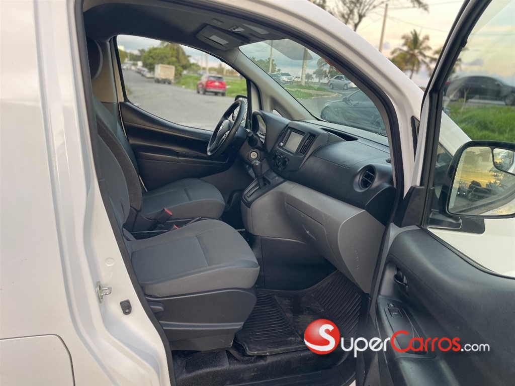 2021 Nissan NV 200 — foto 10 / 12