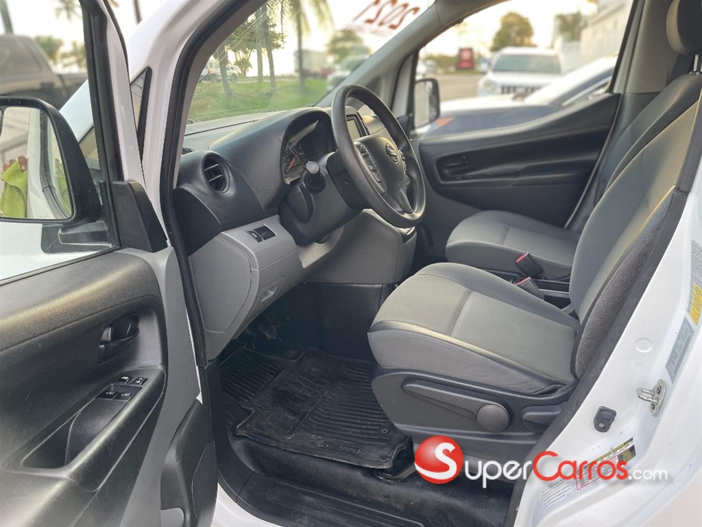 2021 Nissan NV 200 — foto 11 / 12