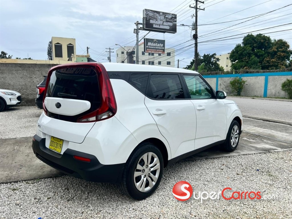 2020 Kia Soul LX — foto 3 / 8