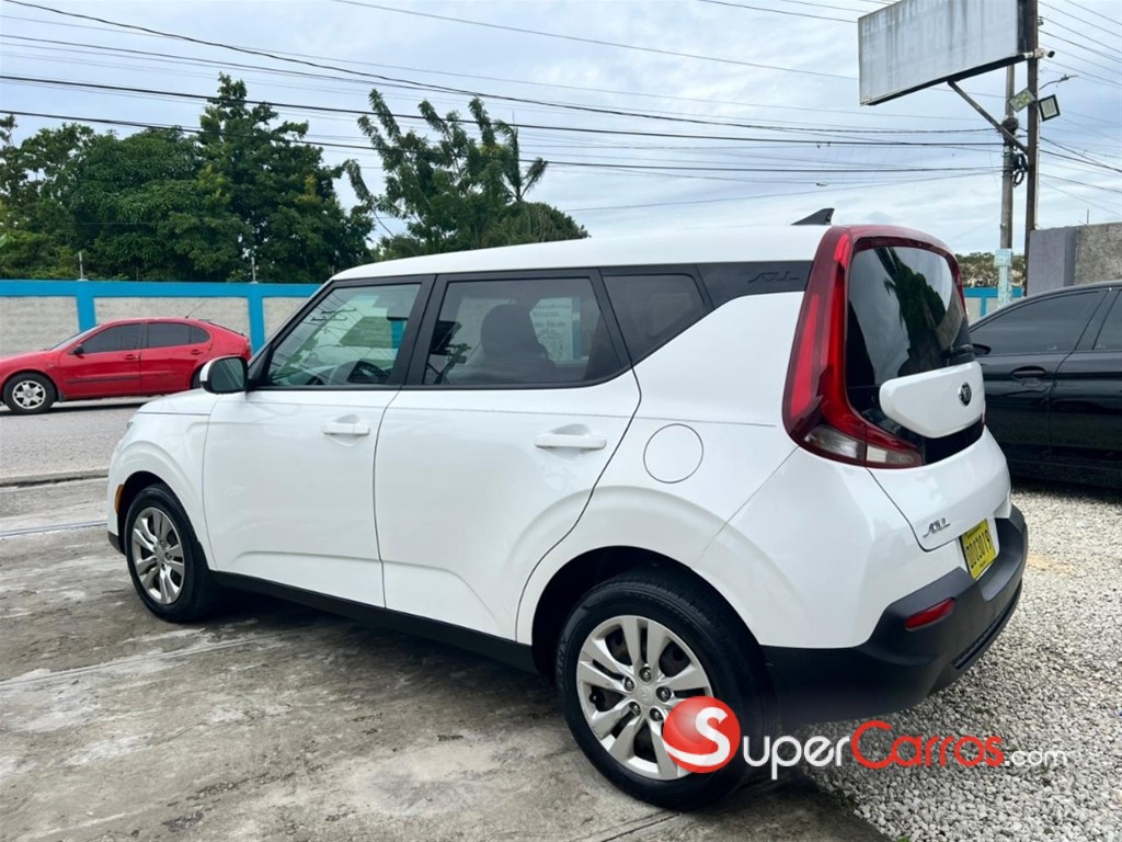 2020 Kia Soul LX — foto 6 / 8