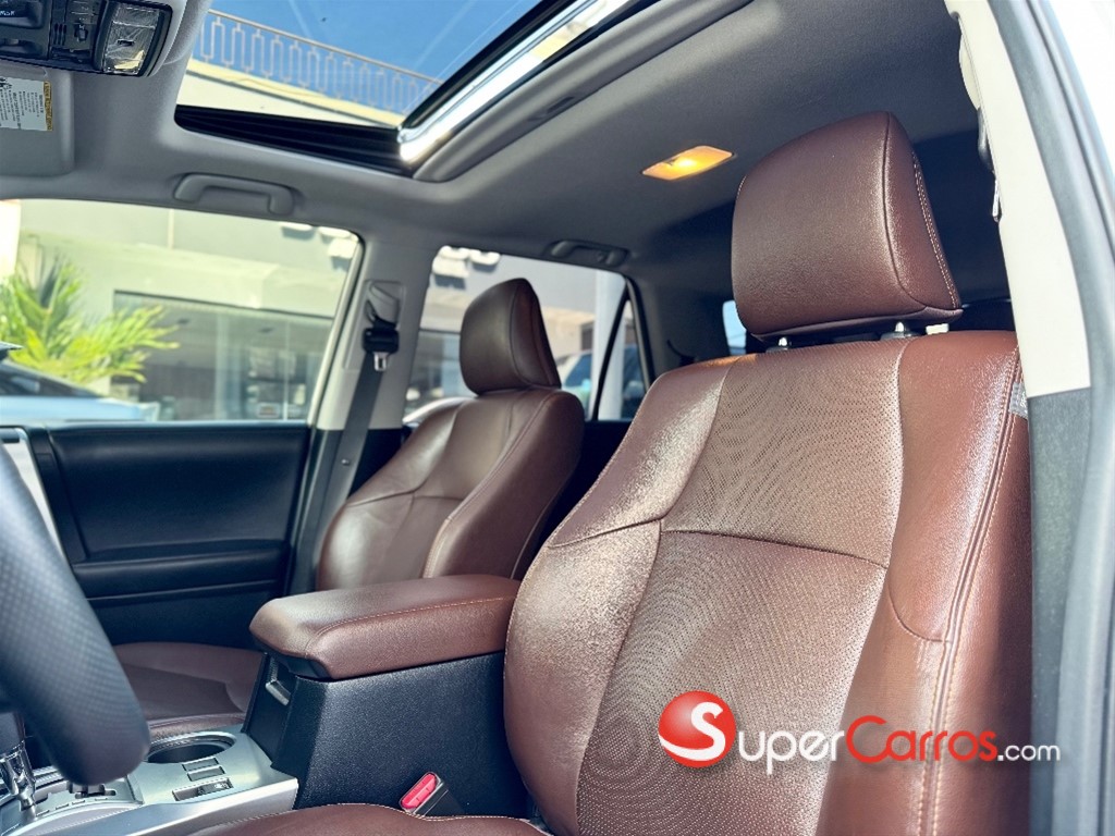 2021 Toyota 4 Runner Limited — foto 4 / 12