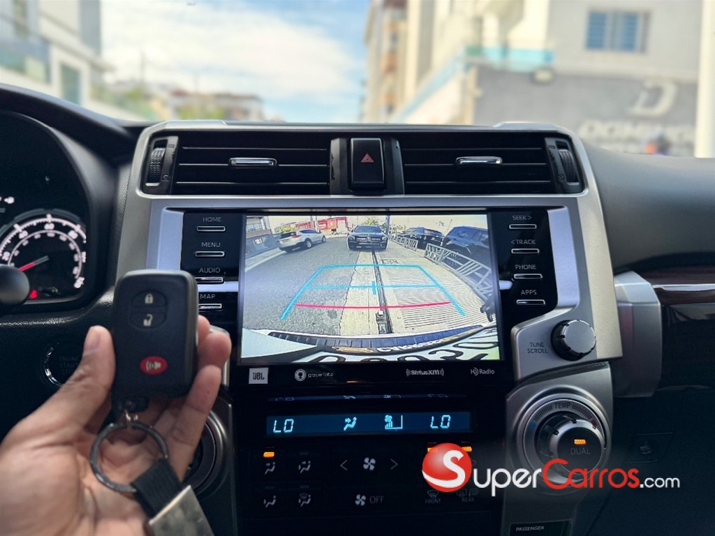 2021 Toyota 4 Runner Limited — foto 8 / 12