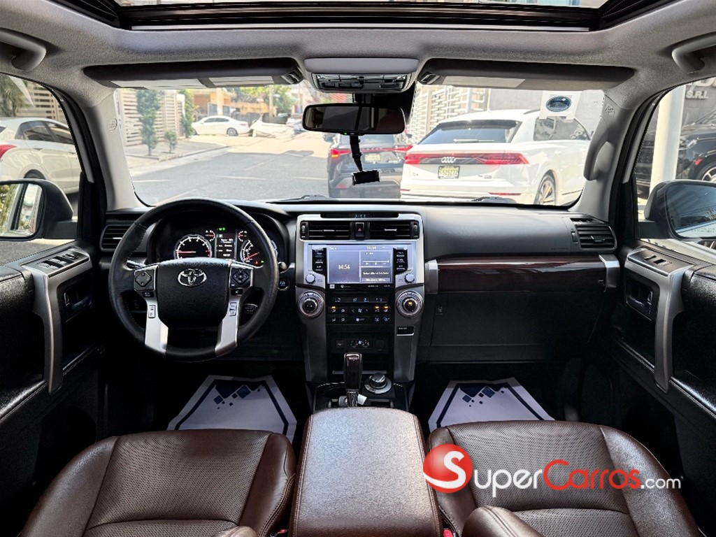 2021 Toyota 4 Runner Limited — foto 10 / 12