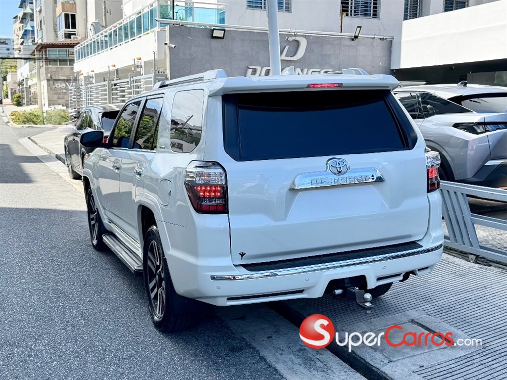 2021 Toyota 4 Runner Limited — foto 11 / 12