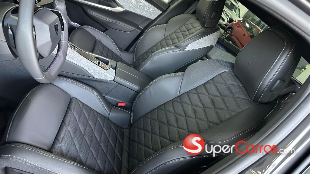 2027 Peugeot 5008 GT Line — foto 5 / 8