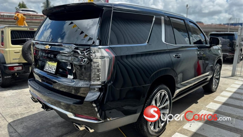2025 Chevrolet Tahoe Highcountry — foto 4 / 7