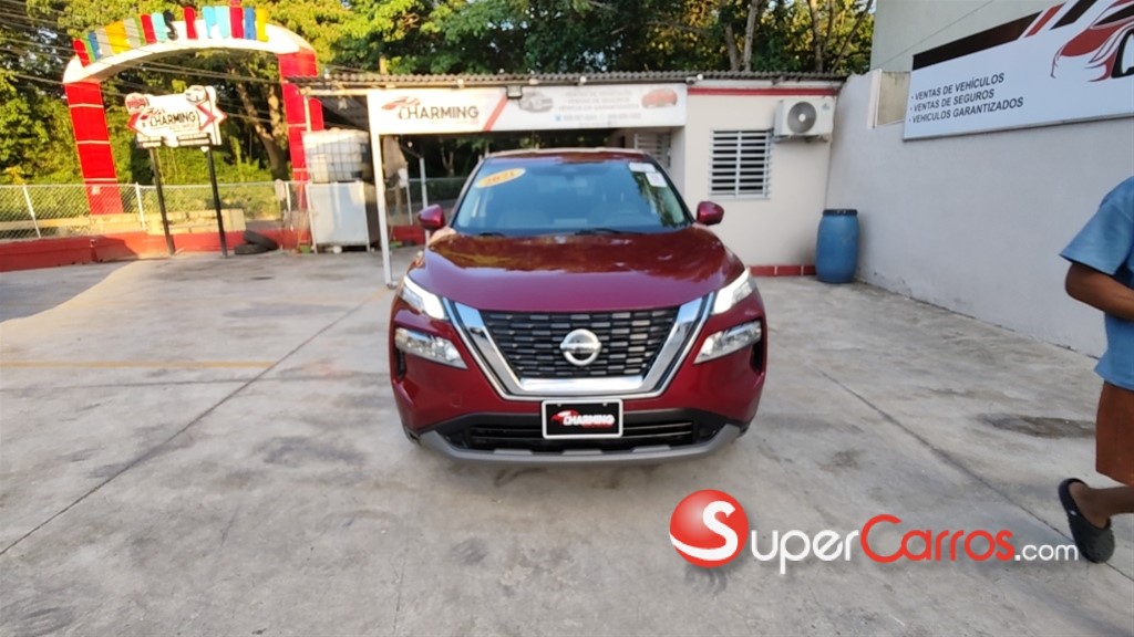2021 Nissan Rogue SV — foto 3 / 10