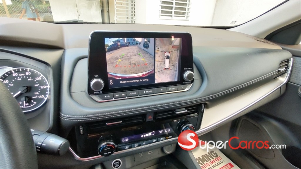 2021 Nissan Rogue SV — foto 4 / 10