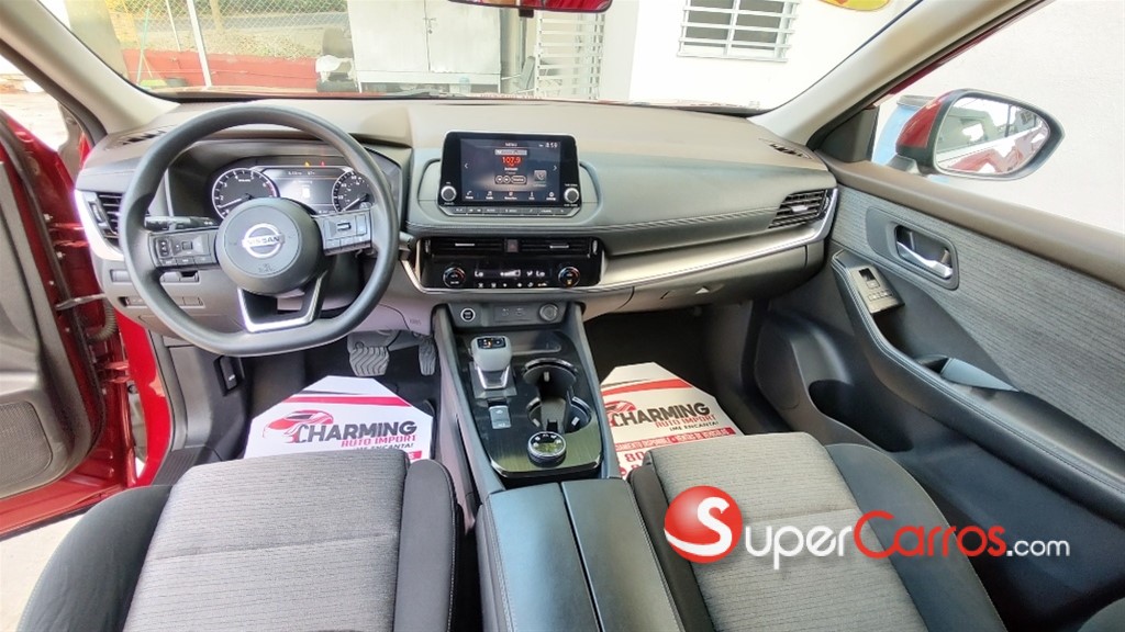2021 Nissan Rogue SV — foto 6 / 10