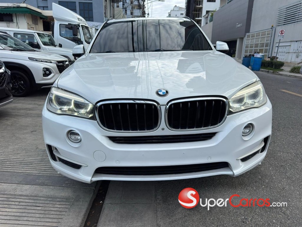 2014 BMW X 5 SDrive 35i — foto 2 / 11