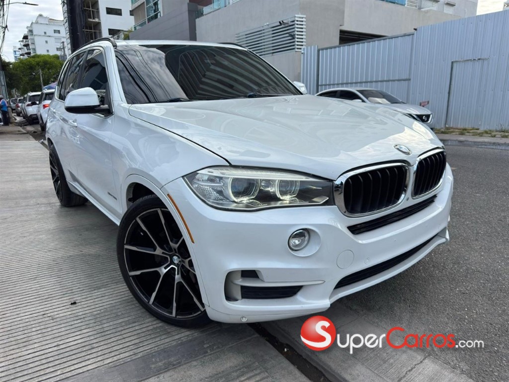 2014 BMW X 5 SDrive 35i — foto 3 / 11