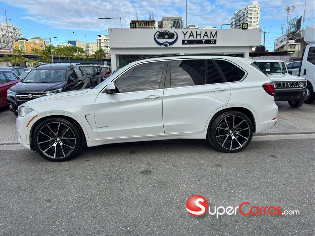 2014 BMW X 5 SDrive 35i — foto 4 / 11