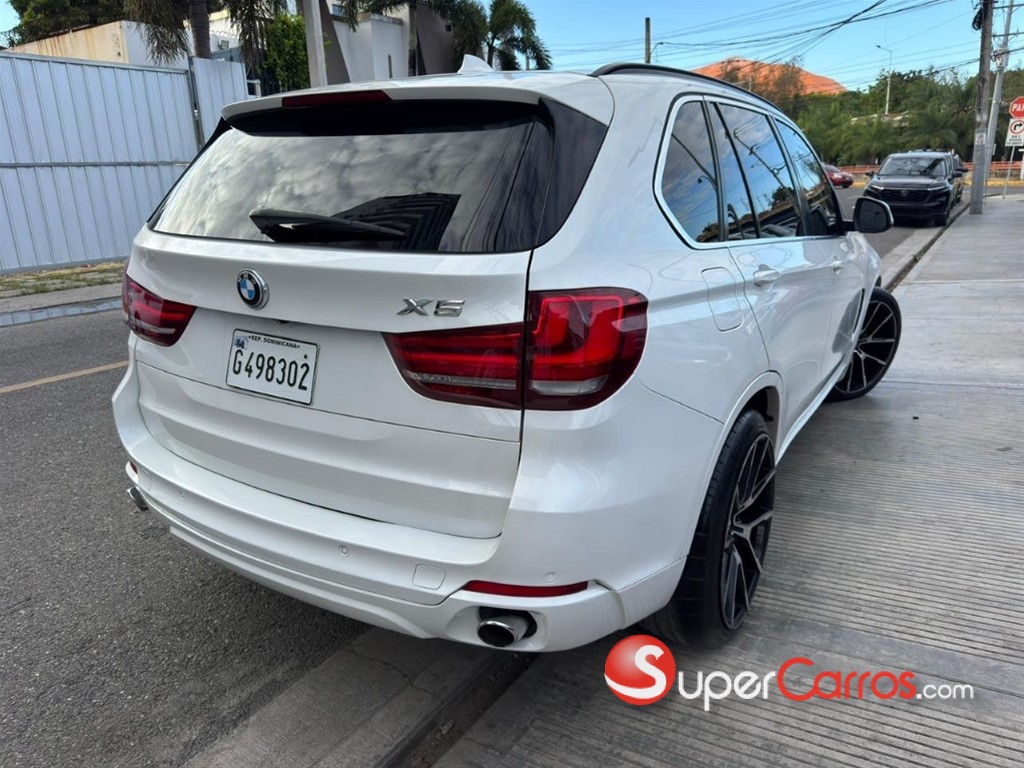 2014 BMW X 5 SDrive 35i — foto 5 / 11