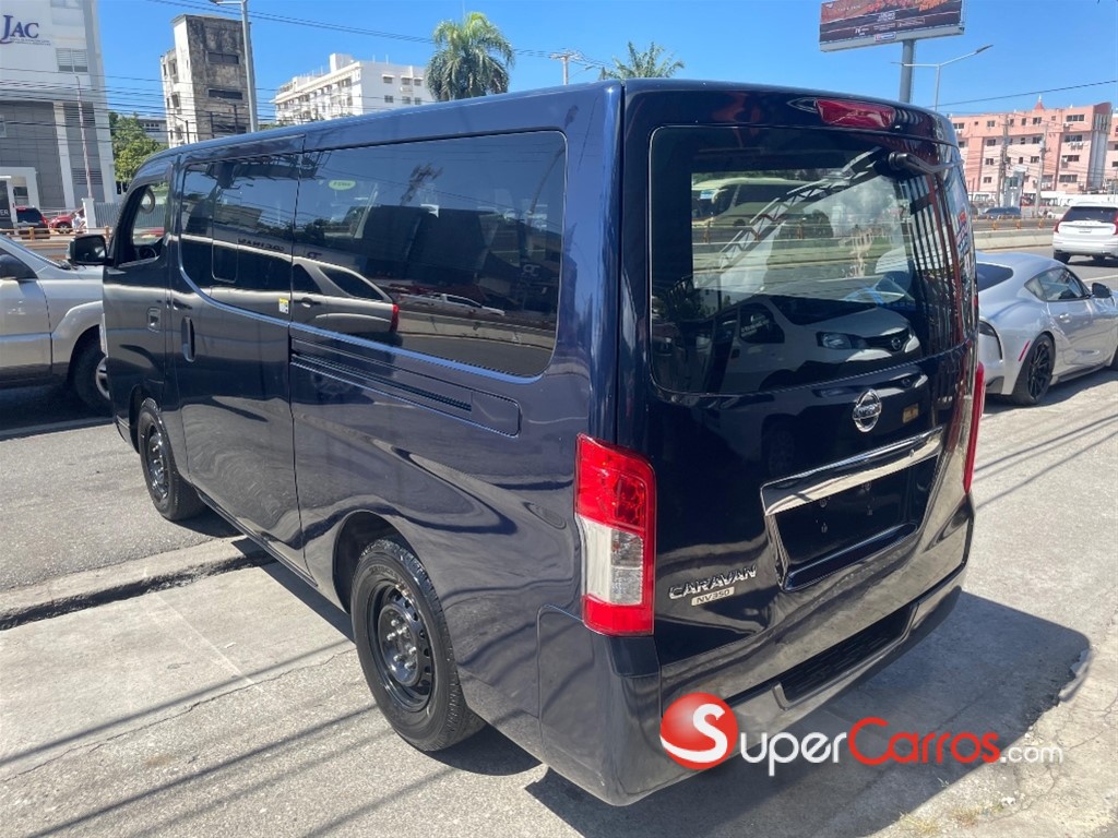 2021 Nissan Caravan — foto 4 / 11