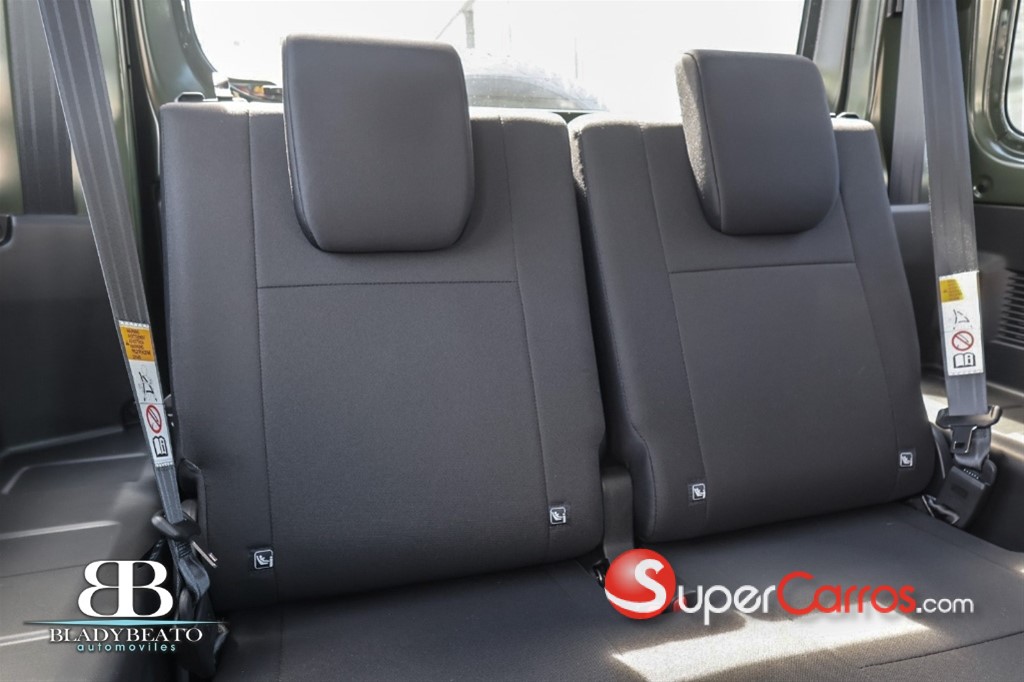 2026 Suzuki Jimny GLX — foto 8 / 12