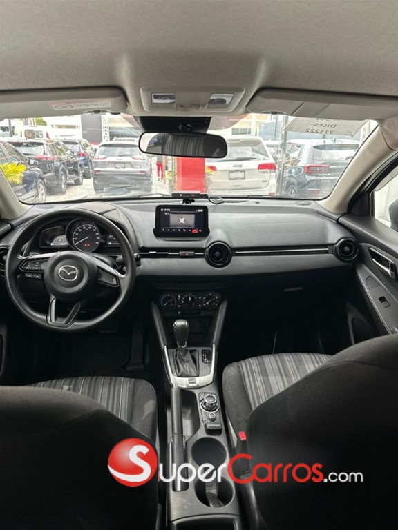2020 Mazda Demio — foto 8 / 12