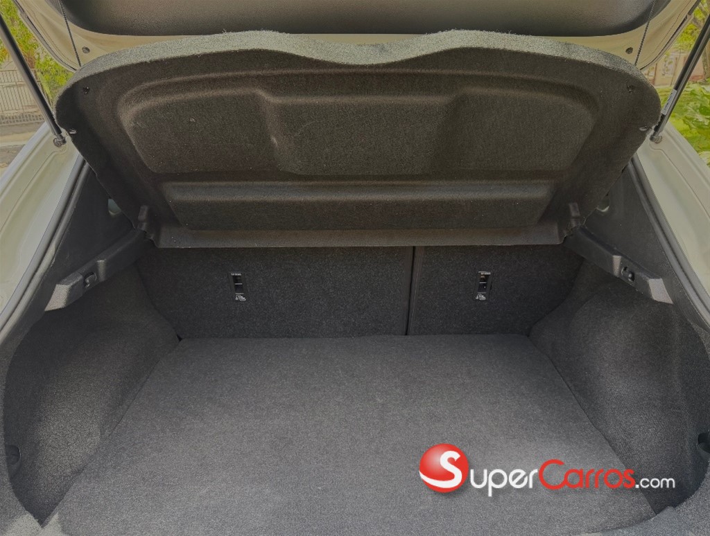 2016 Nissan Qashqai — foto 8 / 9
