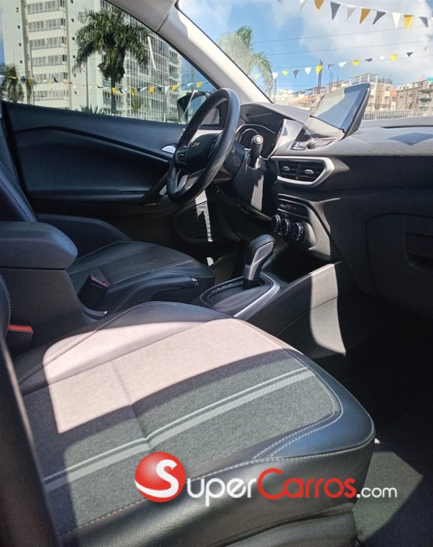 2022 Chevrolet Tracker LT — foto 2 / 12