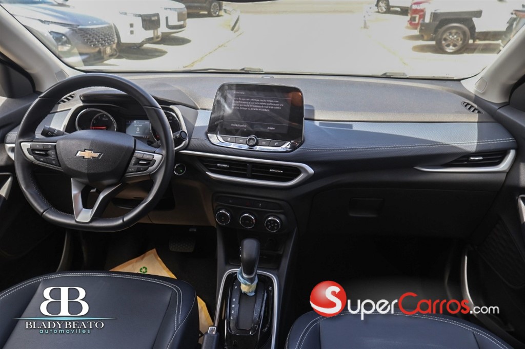 2023 Chevrolet Tracker Premier — foto 8 / 12