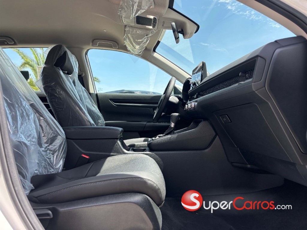 2026 Honda CR-V LX — foto 7 / 8