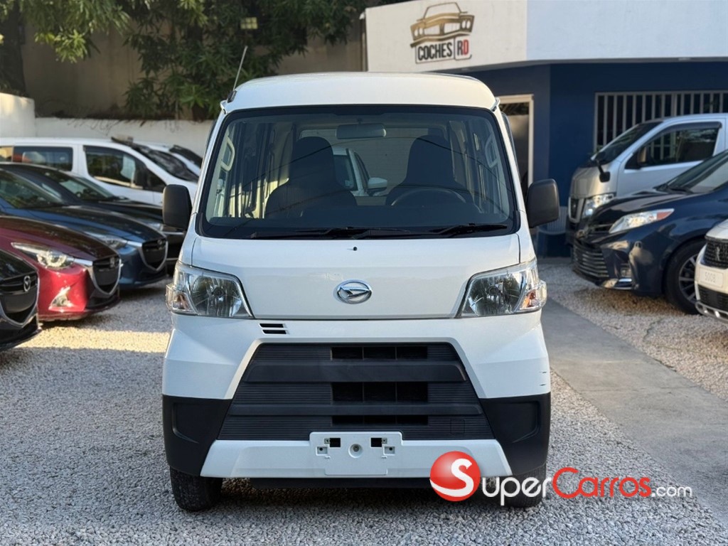 2020 Daihatsu Hijet — foto 2 / 9