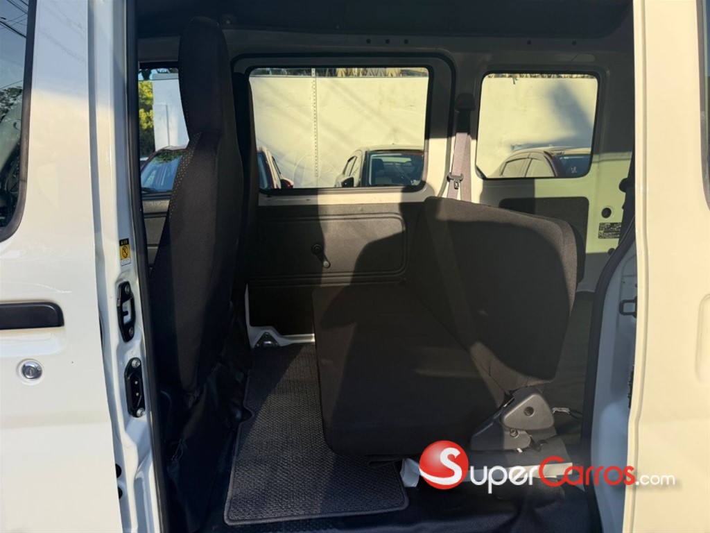 2020 Daihatsu Hijet — foto 6 / 9