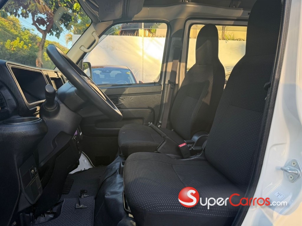 2020 Daihatsu Hijet — foto 9 / 9