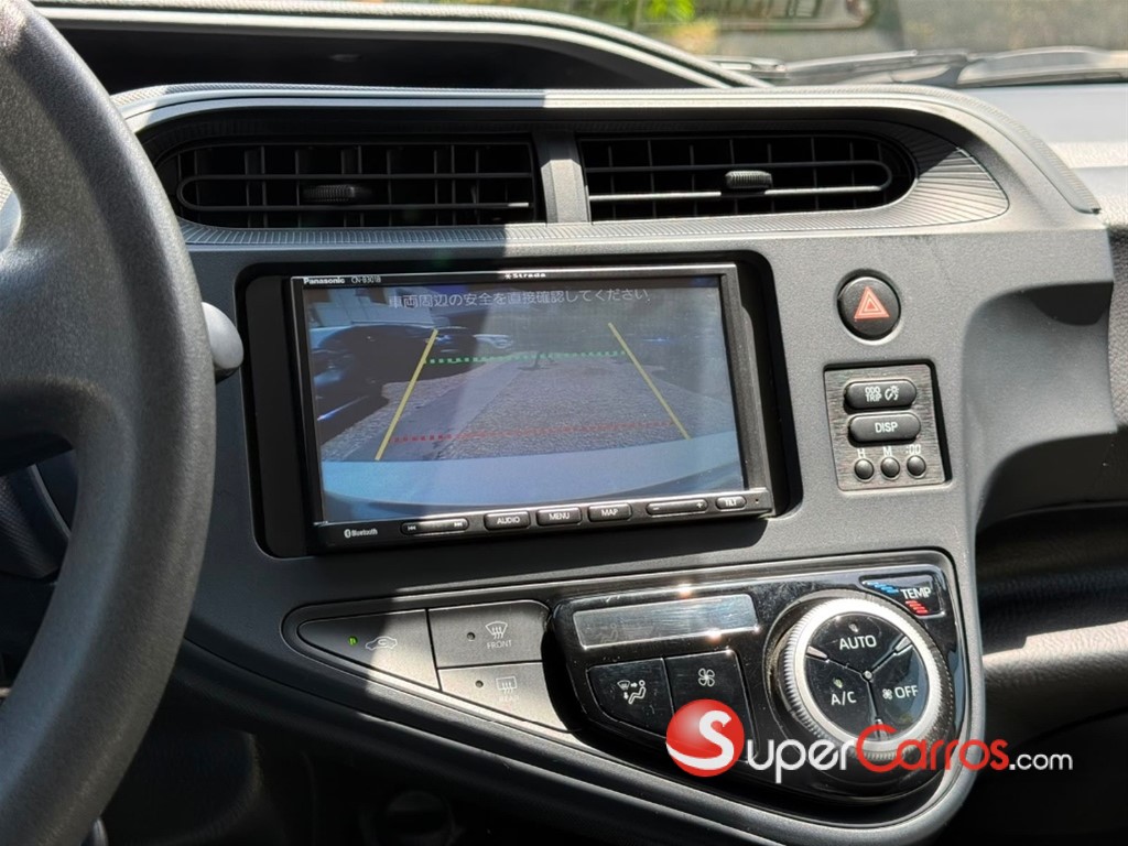 2021 Toyota Aqua Hibrido — foto 5 / 10