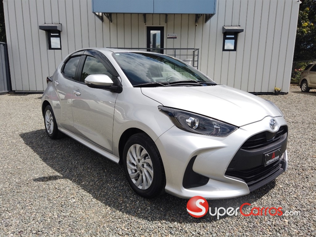 2021 Toyota Yaris — foto 3 / 9