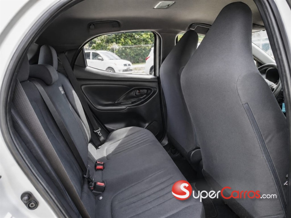 2021 Toyota Yaris — foto 7 / 9