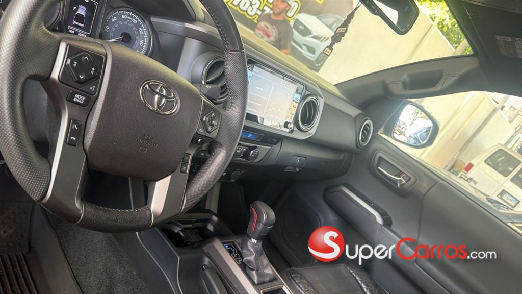 2022 Toyota Tacoma TRD PRO — foto 9 / 12